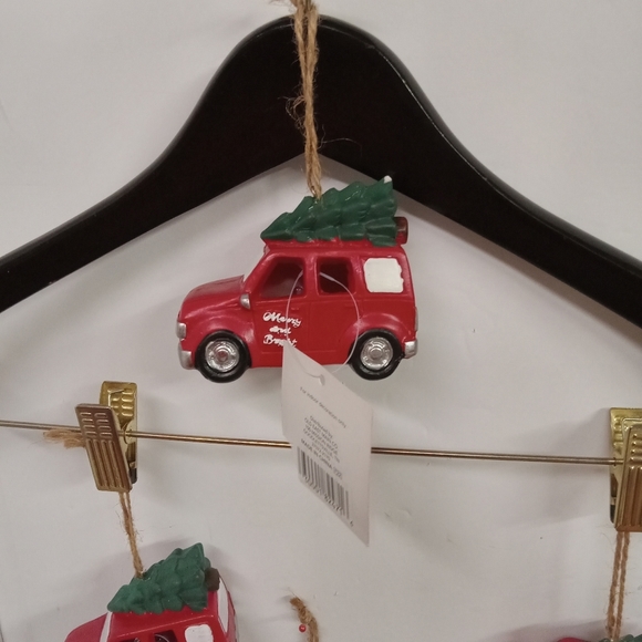 5 Red Vans Christmas Ornaments w/Tree Lights up Ceramic Old East Main NEW - Picture 10 of 11